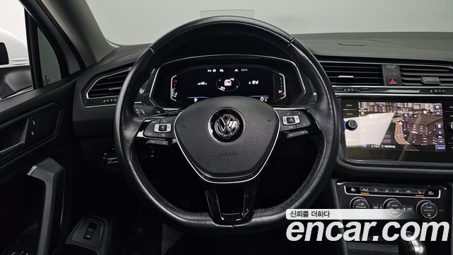 Volkswagen Tiguan Allspace 2.0 TDI Prestige 2020 — фото 13