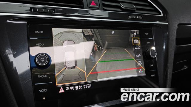 Volkswagen Tiguan Allspace 2.0 TDI Prestige 2020 — фото 15
