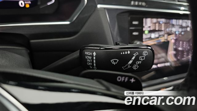 Volkswagen Tiguan Allspace 2.0 TDI Prestige 2020 — фото 31