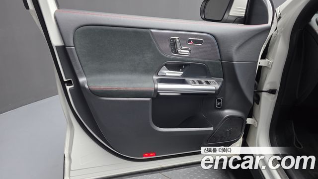 Mercedes-Benz EQA (H243) EQA250 AMG Package 2022 — фото 24