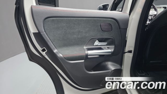 Mercedes-Benz EQA (H243) EQA250 AMG Package 2022 — фото 25