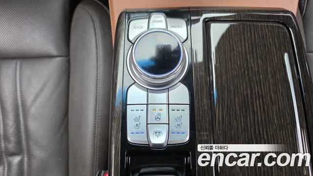 Genesis G90 3.8 AWD Luxury 2019 — фото 17
