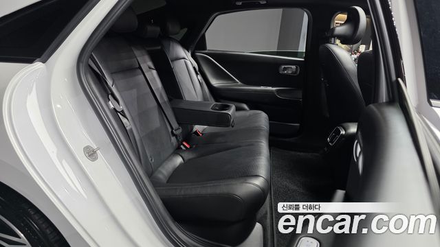 Hyundai Ioniq 6 Long Range Prestige 2023 — фото 12