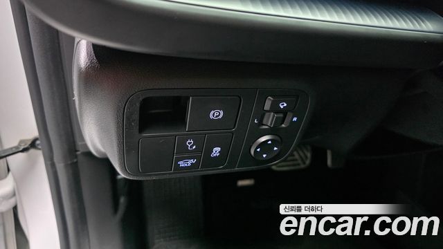 Hyundai Ioniq 6 Long Range Prestige 2023 — фото 31