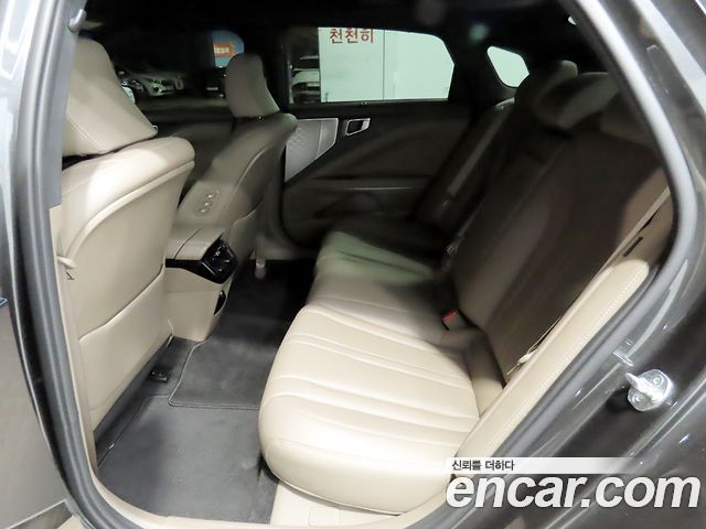 Kia K8 2.5 Gasoline 2WD Noblesse 2022 — фото 7