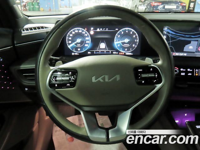 Kia K8 2.5 Gasoline 2WD Noblesse 2022 — фото 9