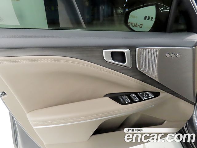 Kia K8 2.5 Gasoline 2WD Noblesse 2022 — фото 17