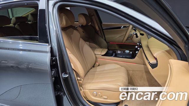Genesis G80 (RG3) Gasoline 3.5 Turbo AWD 2025 — фото 26