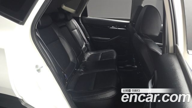 Kia Seltos Gasoline 2.0 2WD Signature 2023 — фото 11