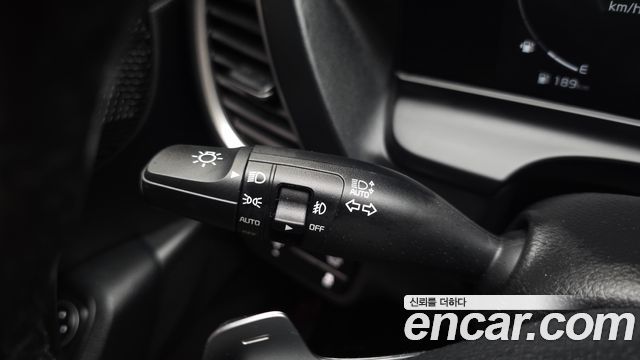 Kia Seltos Gasoline 2.0 2WD Signature 2023 — фото 20