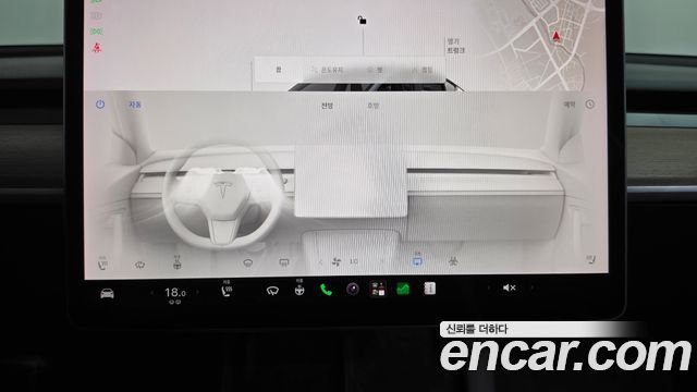 Tesla Model Y Long Range AWD 2022 — фото 12