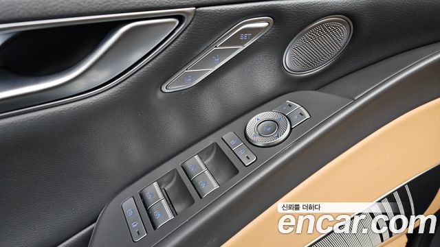 Genesis G80 (RG3) Gasoline 3.5 Turbo AWD 2022 — фото 17