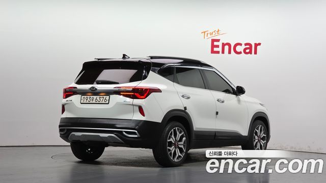 Kia Seltos Diesel 1.6 2WD Noblesse 2020 — фото 2