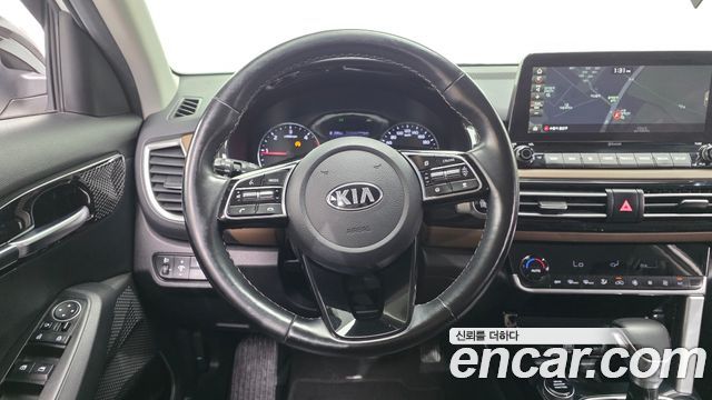 Kia Seltos Diesel 1.6 2WD Noblesse 2020 — фото 14