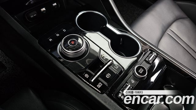 Kia K5 (III) 2.0 Prestige 2022 — фото 9