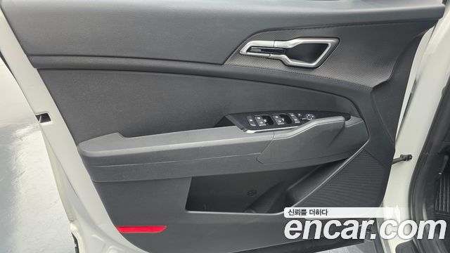 Kia Sportage Hybrid (V) Prestige 2WD 2024 — фото 24