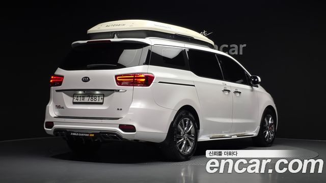 Kia Carnival Gasoline 9-Seater Noblesse Special 2019 — фото 2