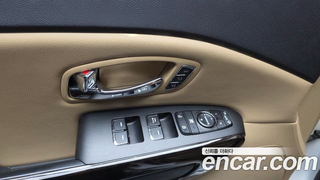 Kia Carnival Gasoline 9-Seater Noblesse Special 2019 — фото 29