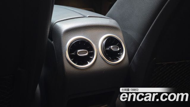 Mercedes-Benz GLB-Class (X247) GLB200 d 2021 — фото 29