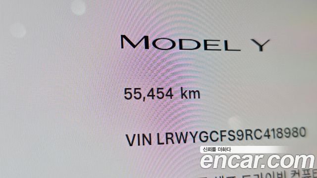 Tesla Model Y RWD 2024 — фото 8