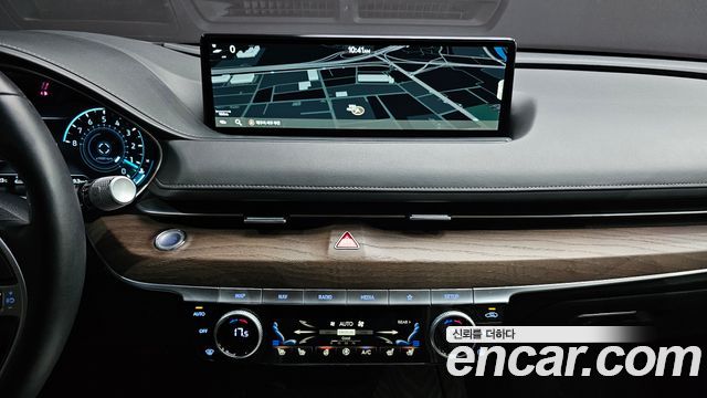 Genesis G80 (RG3) Gasoline 2.5 Turbo AWD 2021 — фото 17