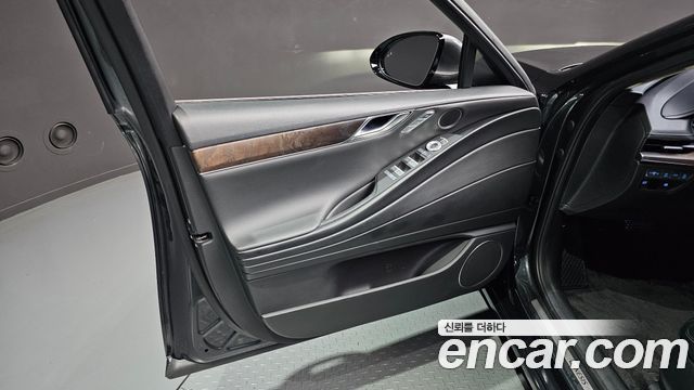 Genesis G80 (RG3) Gasoline 2.5 Turbo AWD 2021 — фото 30