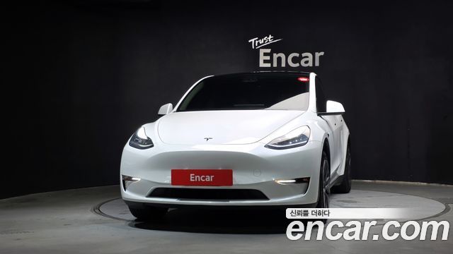 Tesla Model Y Standard Range RWD 2021 — фото 3