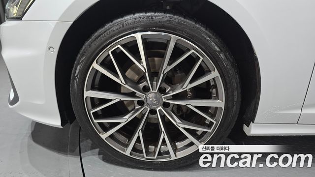 Audi A6 (C8) 40 TDI Premium 2020 — фото 5