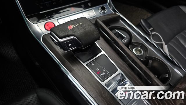 Audi A6 (C8) 40 TDI Premium 2020 — фото 9