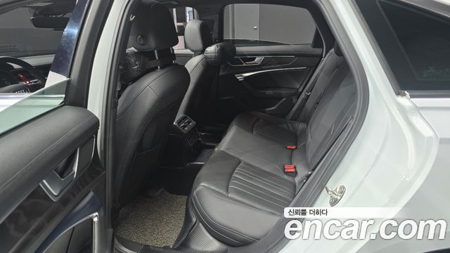 Audi A6 (C8) 40 TDI Premium 2020 — фото 11