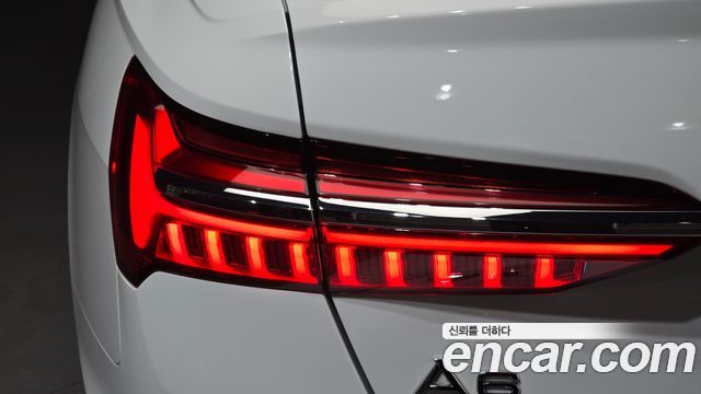 Audi A6 (C8) 40 TDI Premium 2020 — фото 23