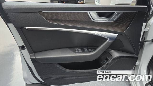Audi A6 (C8) 40 TDI Premium 2020 — фото 24