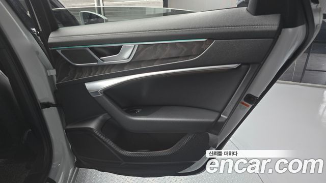 Audi A6 (C8) 40 TDI Premium 2020 — фото 25