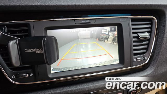 Kia Carnival 9-Seater Prstige 2020 — фото 14