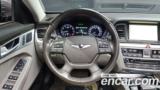 Genesis G80 3.3 GDI AWD Luxury 2017 — фото 16