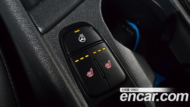 Kia Niro 1.6 HEV Prestige 2022 — фото 12