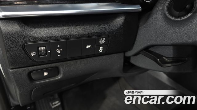 Kia Niro 1.6 HEV Prestige 2022 — фото 20