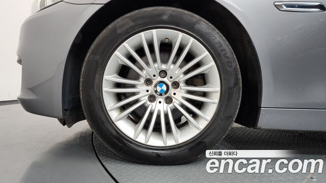 BMW 5 Series (F10) 520d 2015 — фото 5