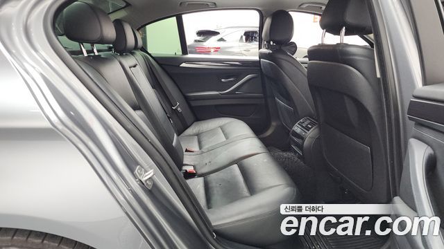 BMW 5 Series (F10) 520d 2015 — фото 12