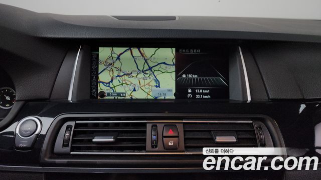 BMW 5 Series (F10) 520d 2015 — фото 13