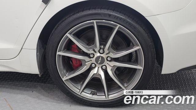 Genesis G70 2.0T Sport Package 2019 — фото 5