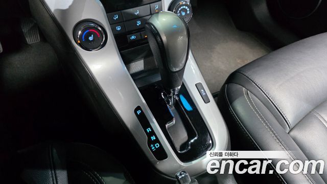 Chevrolet Cruze 1.8 LTZ+ 2014 — фото 9