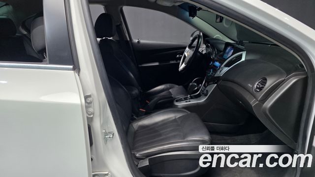 Chevrolet Cruze 1.8 LTZ+ 2014 — фото 15