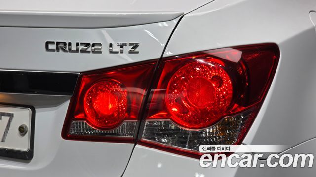 Chevrolet Cruze 1.8 LTZ+ 2014 — фото 28