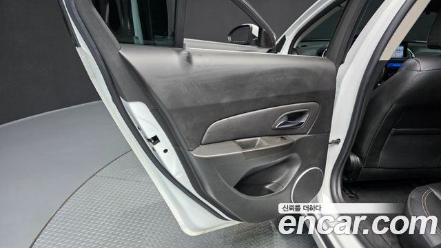 Chevrolet Cruze 1.8 LTZ+ 2014 — фото 30