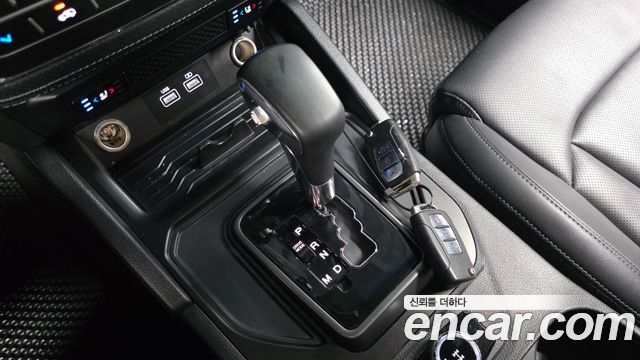 KG Mobility (SsangYong) Rexton Sports Diesel 2.2 4WD Prestige 2022 — фото 9