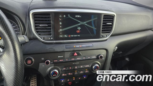 Kia Sportage The Bold Diesel 2.0 2WD Prestige 2020 — фото 13