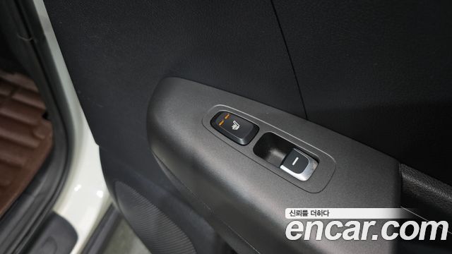 Kia Sportage The Bold Diesel 2.0 2WD Prestige 2020 — фото 19