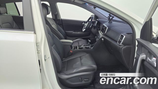 Kia Sportage The Bold Diesel 2.0 2WD Prestige 2020 — фото 26