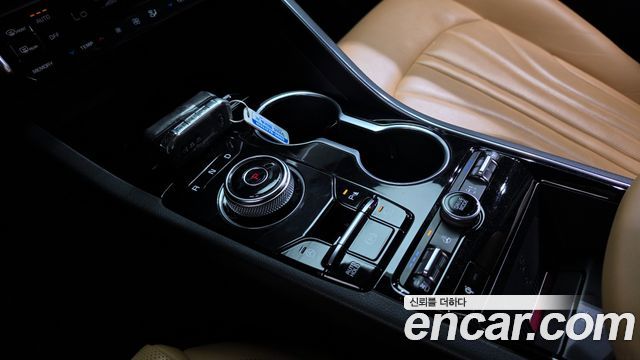 Kia K5 (III) 1.6 Turbo Signature 2021 — фото 9